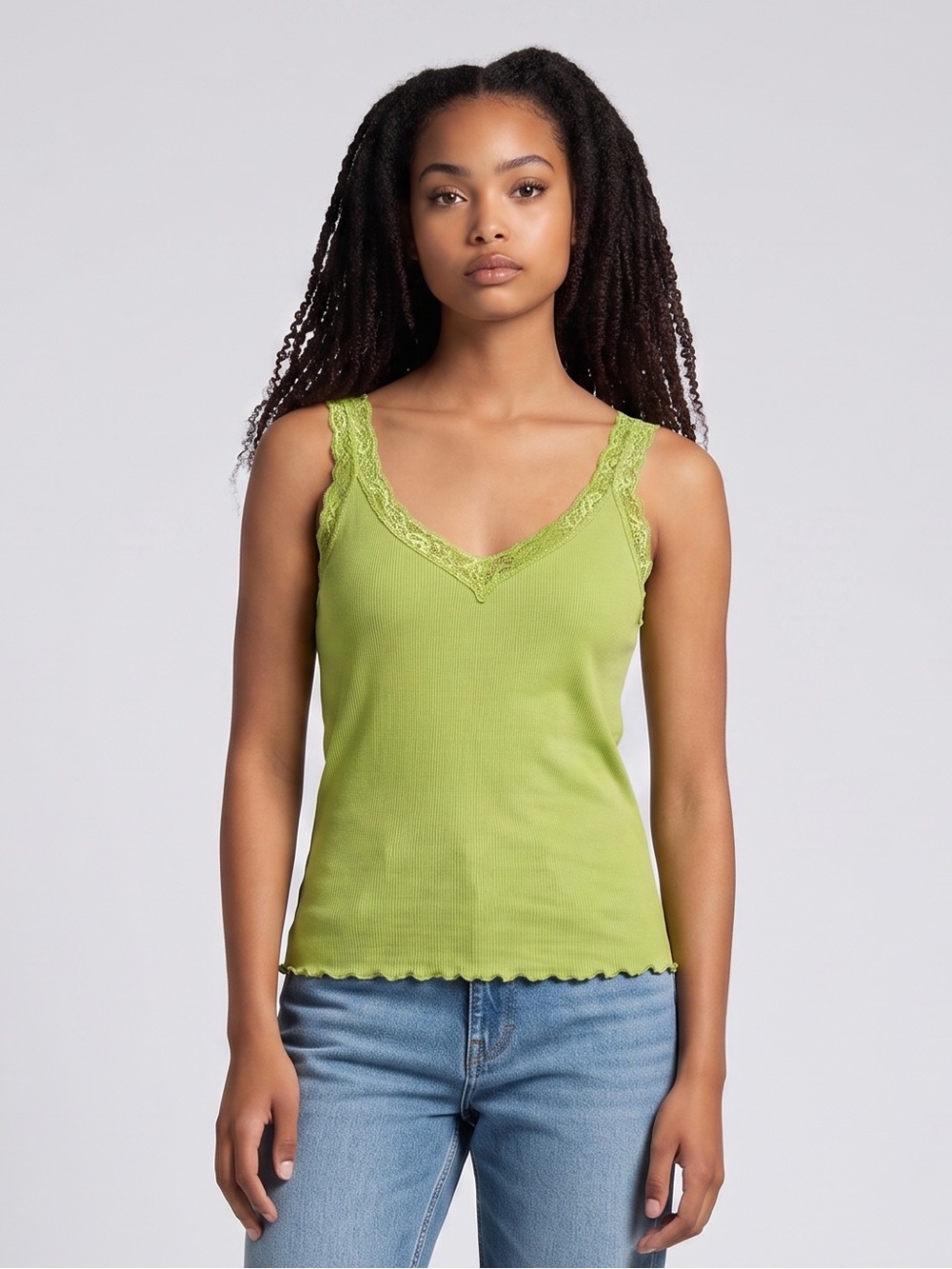 Vintage Y2K Mixit Lime Green Lace-Trim V-Neck Camisole. Size L. Rave. 2000s